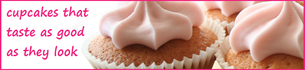 Cupcakes-banner-Licks-Cake-Design-Cupcakes-Edinburgh-Scotland-Glasgow-England-Peronalised-Wedding Cupcakes-banner-Licks-Cake-Design-Cupcakes-Edinburgh-Scotland-Glasgow-England-Peronalised-Wedding